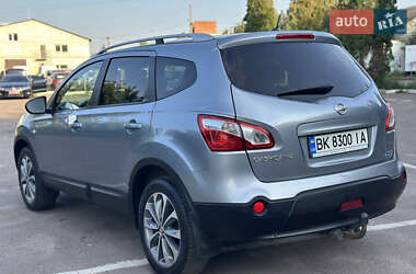 Внедорожник / Кроссовер Nissan Qashqai+2 2010 в 