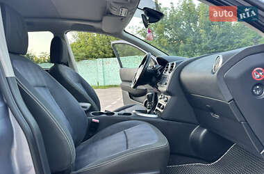 Внедорожник / Кроссовер Nissan Qashqai+2 2010 в 
