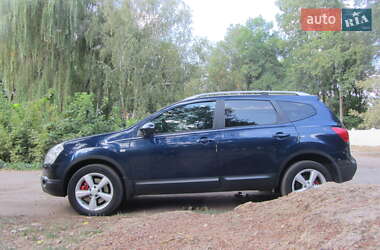 Внедорожник / Кроссовер Nissan Qashqai+2 2009 в Одессе