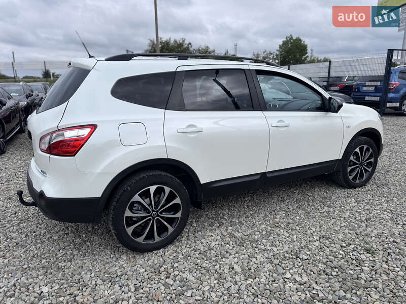Внедорожник / Кроссовер Nissan Qashqai+2 2013 в Ивано-Франковске