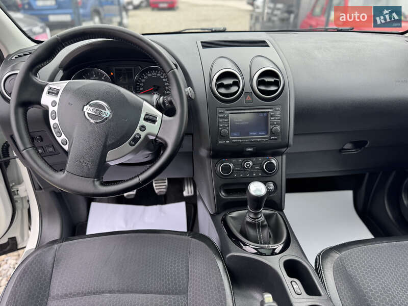 Внедорожник / Кроссовер Nissan Qashqai+2 2013 в Ивано-Франковске