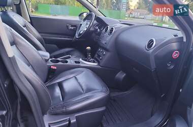 Внедорожник / Кроссовер Nissan Qashqai+2 2012 в 