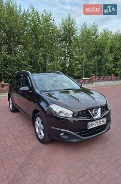 Позашляховик / Кросовер Nissan Qashqai+2 2011 в Рівному