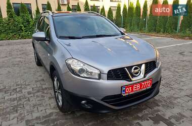 Внедорожник / Кроссовер Nissan Qashqai+2 2010 в 