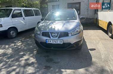 Внедорожник / Кроссовер Nissan Qashqai+2 2013 в 