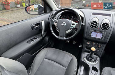 Внедорожник / Кроссовер Nissan Qashqai+2 2012 в 