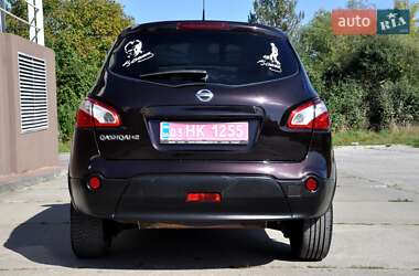 Внедорожник / Кроссовер Nissan Qashqai+2 2011 в 