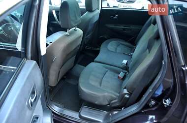 Внедорожник / Кроссовер Nissan Qashqai+2 2011 в 