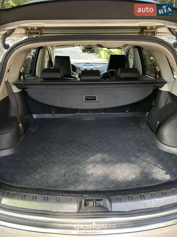 Внедорожник / Кроссовер Nissan Qashqai+2 2009 в Львове фото 12 Внедорожник / Кроссовер Nissan Qashqai+2 2009 в Львове