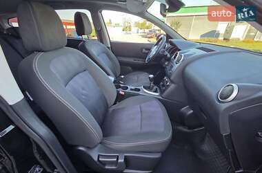 Внедорожник / Кроссовер Nissan Qashqai+2 2012 в 