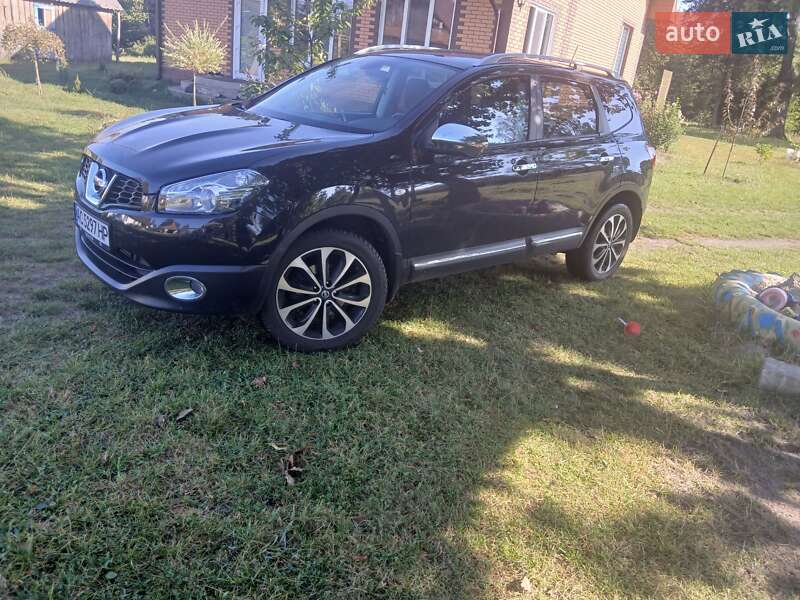 Внедорожник / Кроссовер Nissan Qashqai+2 2011 в Ратным