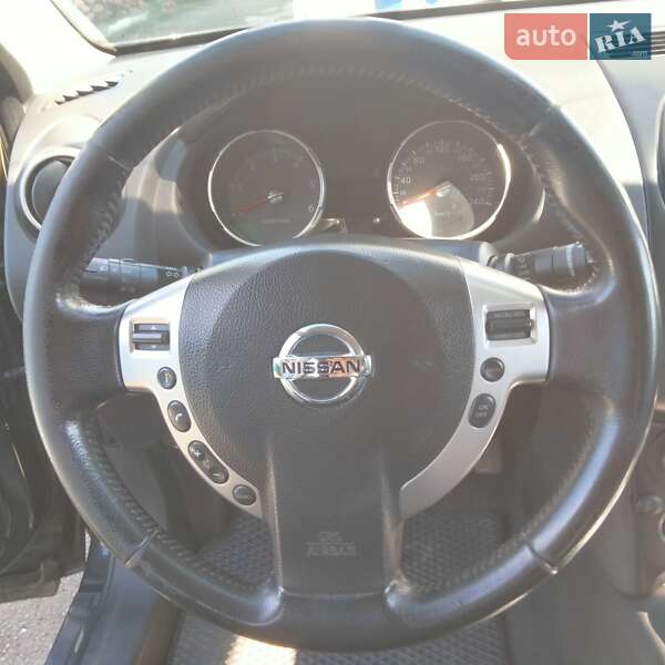 Внедорожник / Кроссовер Nissan Qashqai+2 2009 в Хмельницком