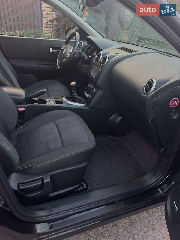 Внедорожник / Кроссовер Nissan Qashqai+2 2011 в Виннице