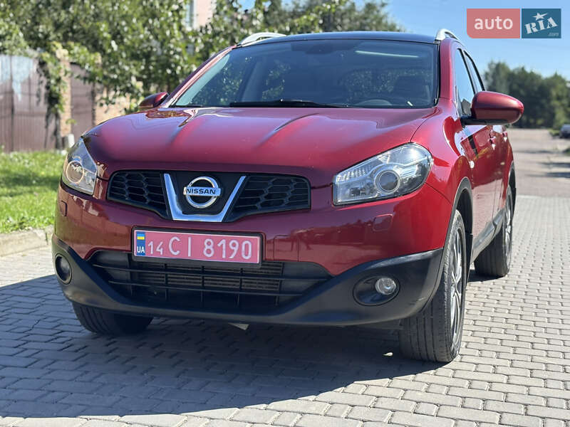 Внедорожник / Кроссовер Nissan Qashqai+2 2012 в Рожище