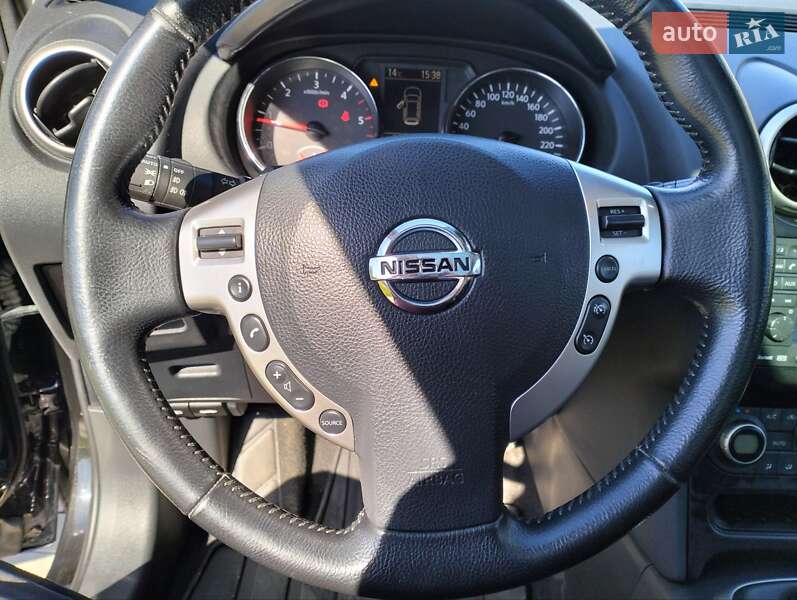Внедорожник / Кроссовер Nissan Qashqai+2 2010 в Днепре