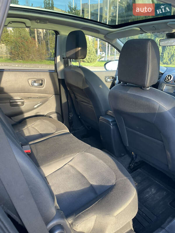 Внедорожник / Кроссовер Nissan Qashqai+2 2011 в Ивано-Франковске