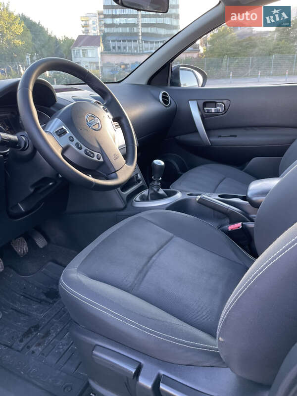 Внедорожник / Кроссовер Nissan Qashqai+2 2011 в Ивано-Франковске