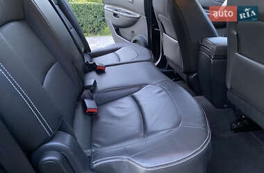 Позашляховик / Кросовер Nissan Qashqai+2 2011 в 