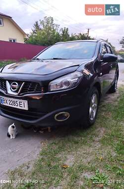 Внедорожник / Кроссовер Nissan Qashqai+2 2012 в 