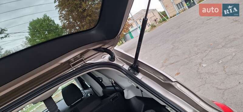 Внедорожник / Кроссовер Nissan Qashqai+2 2011 в Новоархангельске