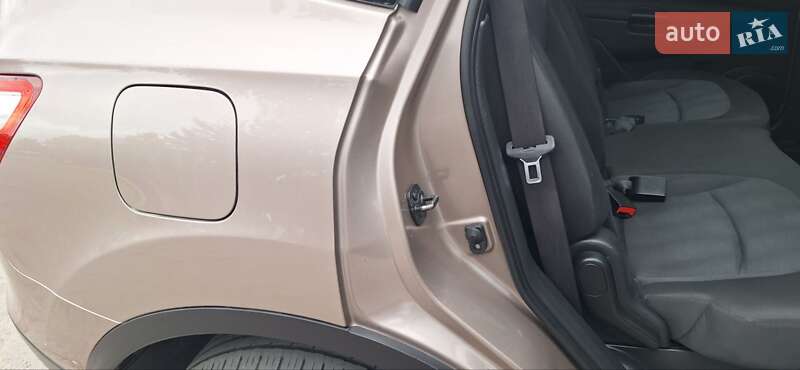 Внедорожник / Кроссовер Nissan Qashqai+2 2011 в Новоархангельске