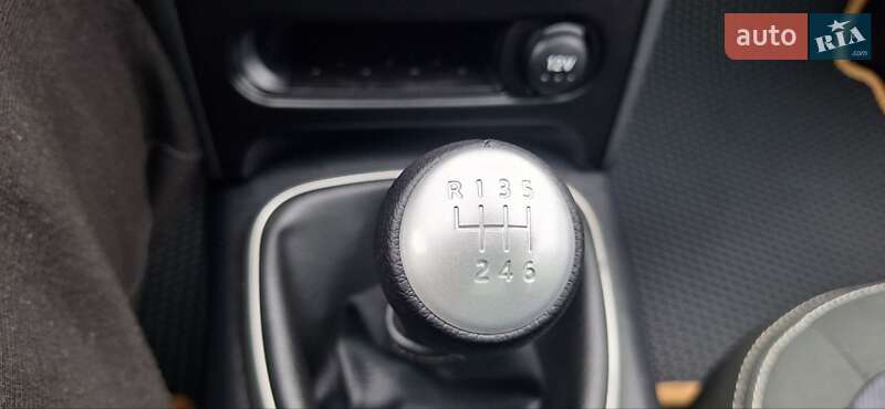 Внедорожник / Кроссовер Nissan Qashqai+2 2011 в Новоархангельске