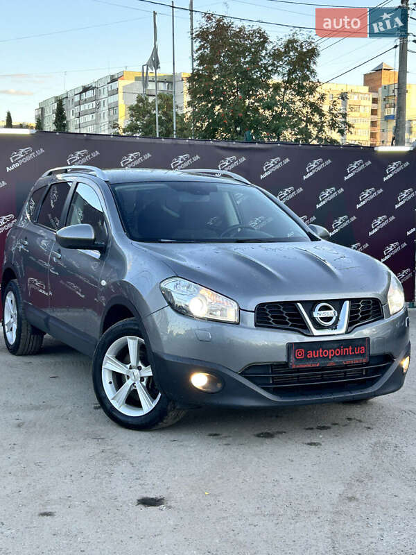 Nissan Qashqai+2 2012