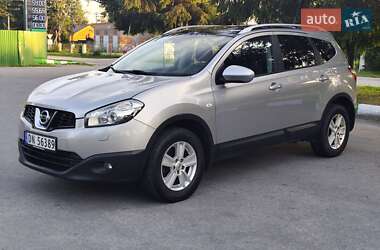 Позашляховик / Кросовер Nissan Qashqai+2 2011 в Звягелі