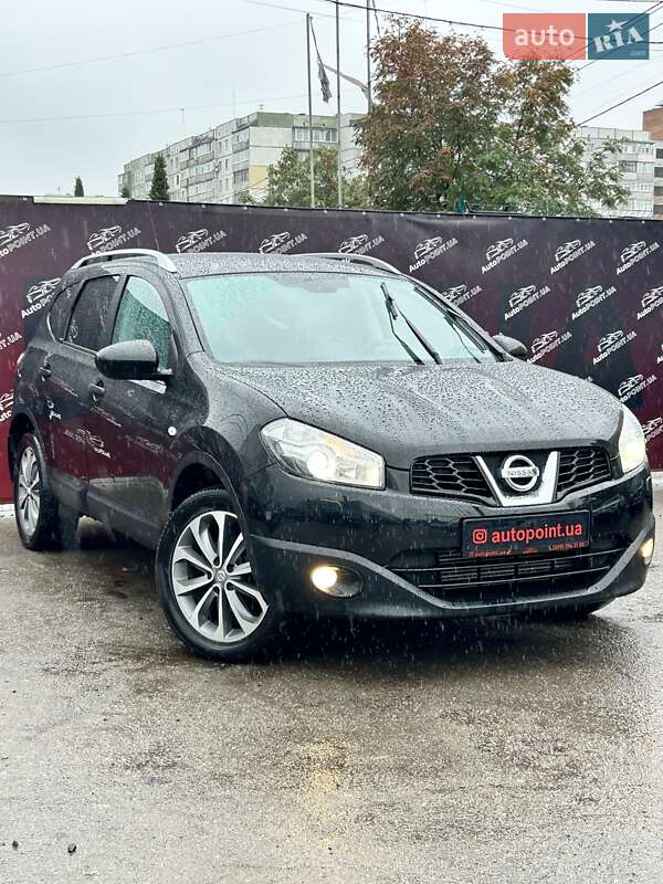 Внедорожник / Кроссовер Nissan Qashqai+2 2010 в Сумах