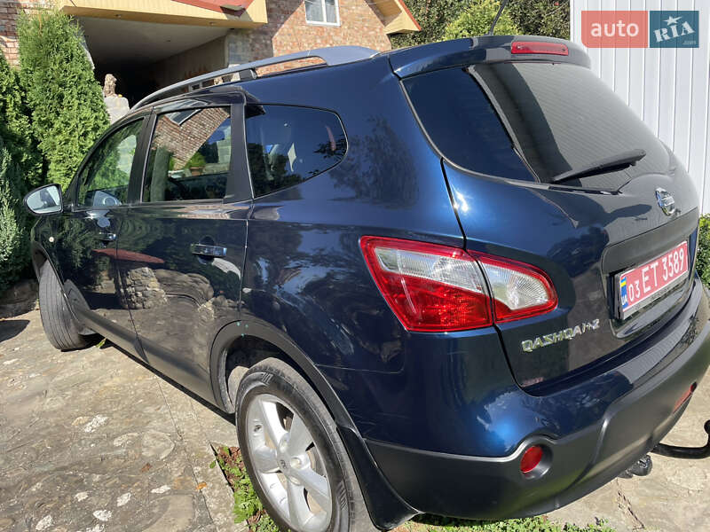 Внедорожник / Кроссовер Nissan Qashqai+2 2010 в Коломые