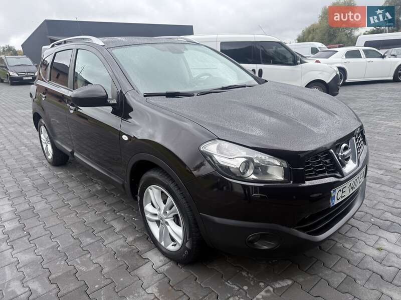 Внедорожник / Кроссовер Nissan Qashqai+2 2012 в 