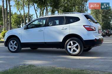 Внедорожник / Кроссовер Nissan Qashqai+2 2012 в 