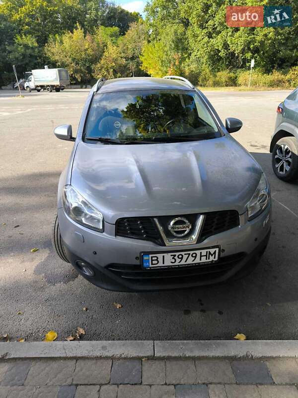 Nissan Qashqai+2 2012