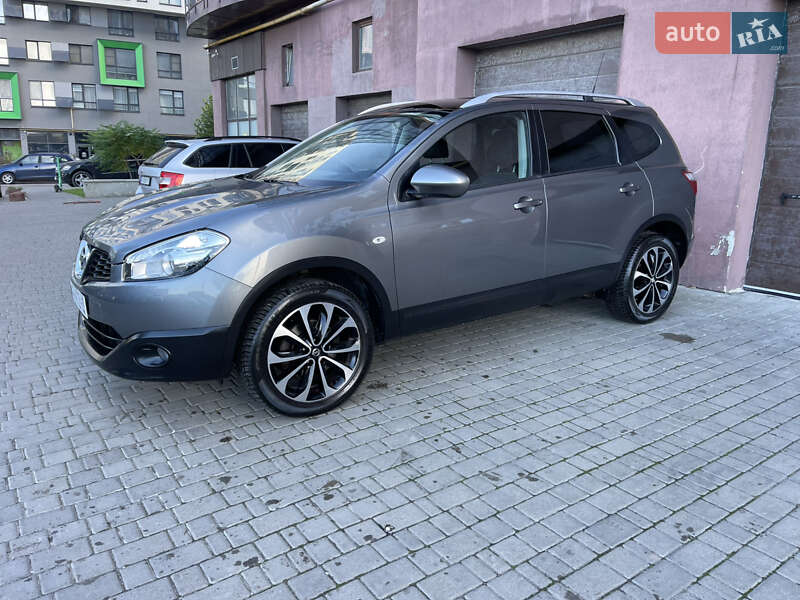 Позашляховик / Кросовер Nissan Qashqai+2 2010 в Львові фото 4 Позашляховик / Кросовер Nissan Qashqai+2 2010 в Львові