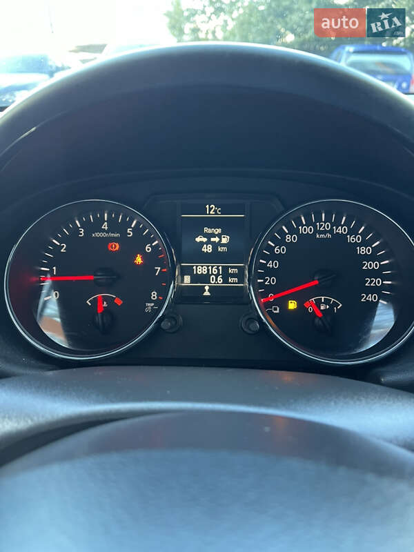 Позашляховик / Кросовер Nissan Qashqai+2 2010 в Львові фото 19 Позашляховик / Кросовер Nissan Qashqai+2 2010 в Львові