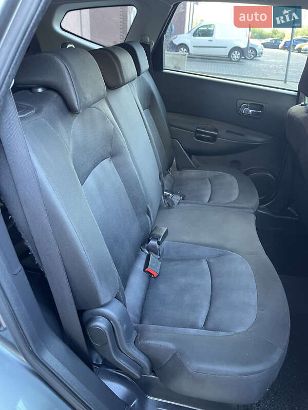 Позашляховик / Кросовер Nissan Qashqai+2 2010 в Львові фото 33 Позашляховик / Кросовер Nissan Qashqai+2 2010 в Львові