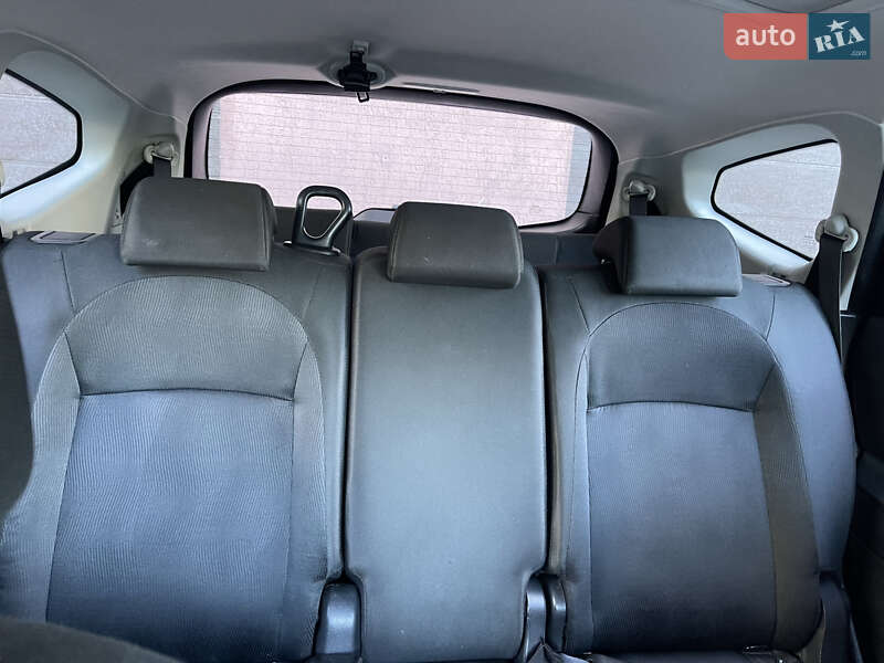 Позашляховик / Кросовер Nissan Qashqai+2 2010 в Львові фото 39 Позашляховик / Кросовер Nissan Qashqai+2 2010 в Львові