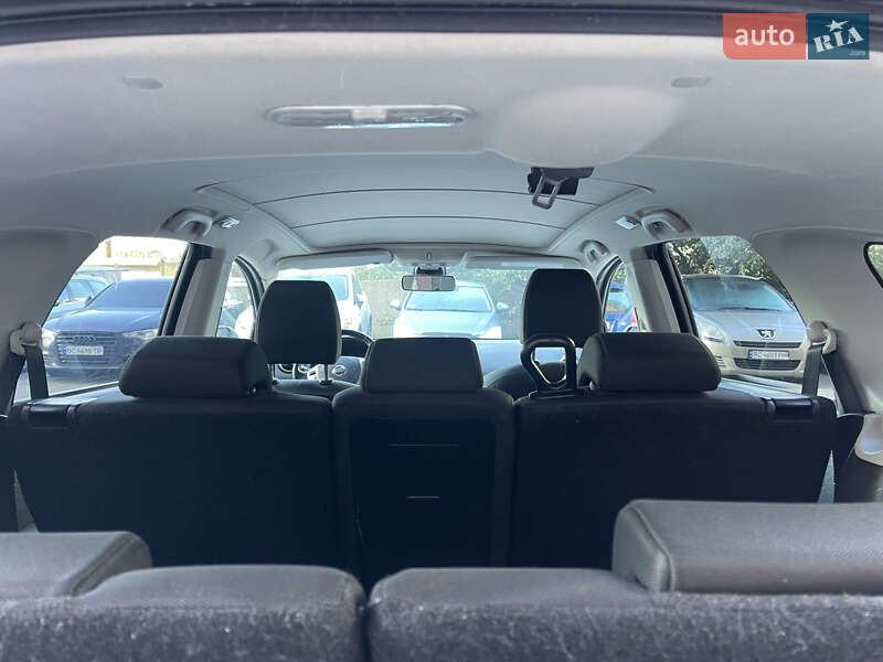 Позашляховик / Кросовер Nissan Qashqai+2 2010 в Львові фото 43 Позашляховик / Кросовер Nissan Qashqai+2 2010 в Львові