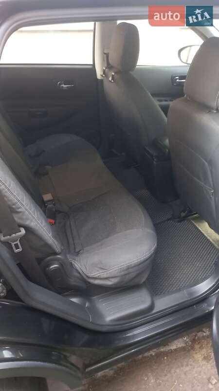 Позашляховик / Кросовер Nissan Qashqai+2 2011 в Кролевці