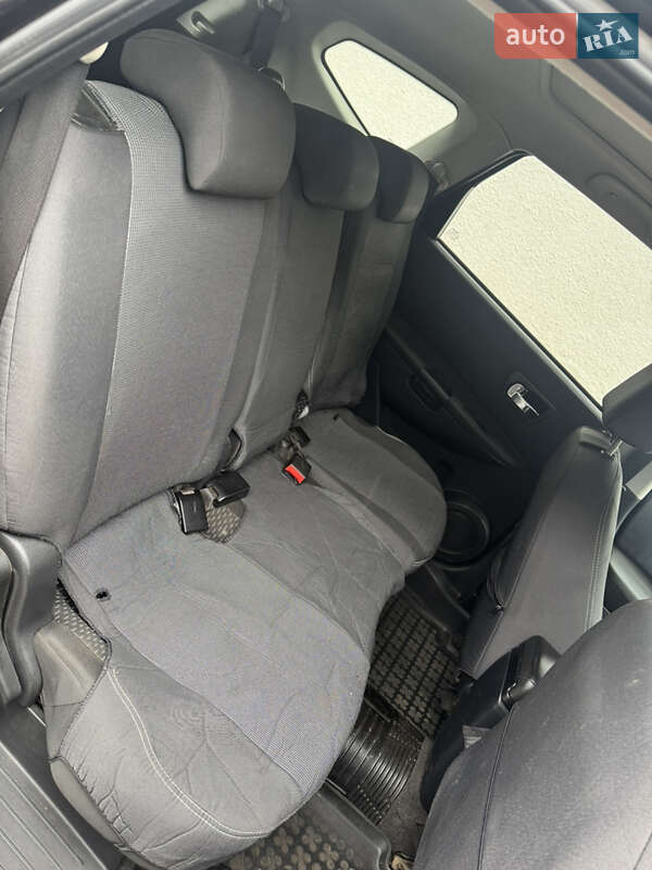 Внедорожник / Кроссовер Nissan Qashqai+2 2009 в Снятине фото 25 Внедорожник / Кроссовер Nissan Qashqai+2 2009 в Снятине