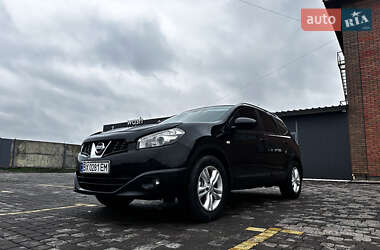 Внедорожник / Кроссовер Nissan Qashqai+2 2011 в 