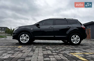 Внедорожник / Кроссовер Nissan Qashqai+2 2011 в 