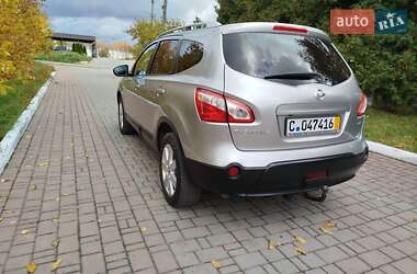 Внедорожник / Кроссовер Nissan Qashqai+2 2011 в 