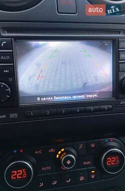 Внедорожник / Кроссовер Nissan Qashqai+2 2011 в 