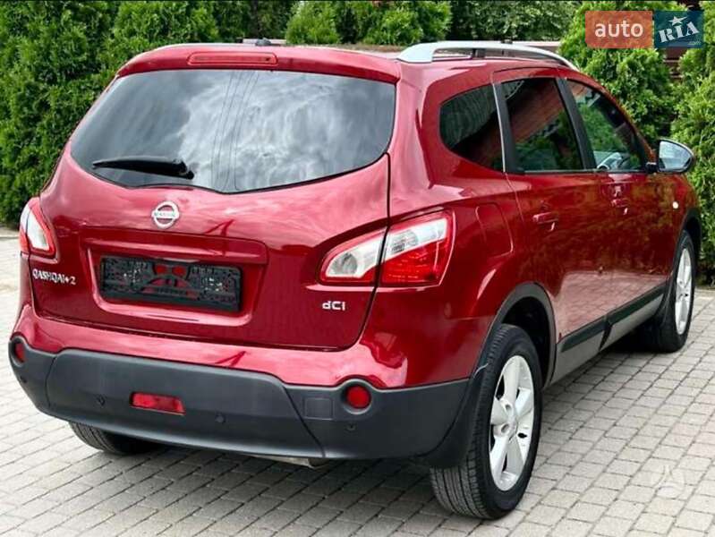 Внедорожник / Кроссовер Nissan Qashqai+2 2012 в Ровно