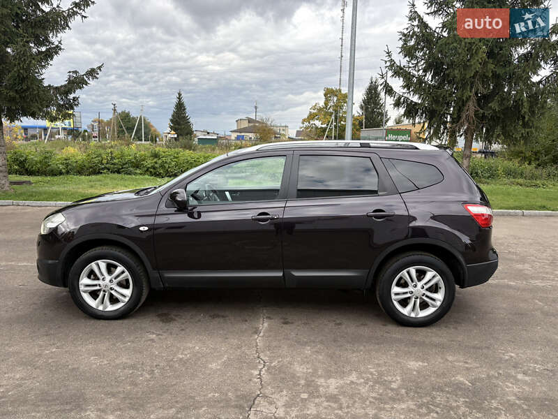 Позашляховик / Кросовер Nissan Qashqai+2 2010 в Заболотові