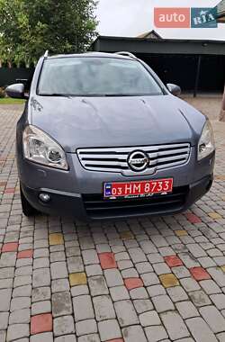 Позашляховик / Кросовер Nissan Qashqai+2 2009 в  фото 6 Позашляховик / Кросовер Nissan Qashqai+2 2009 в