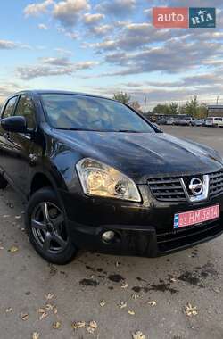 Внедорожник / Кроссовер Nissan Qashqai+2 2008 в Новониколаевке