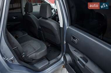 Внедорожник / Кроссовер Nissan Qashqai+2 2009 в 