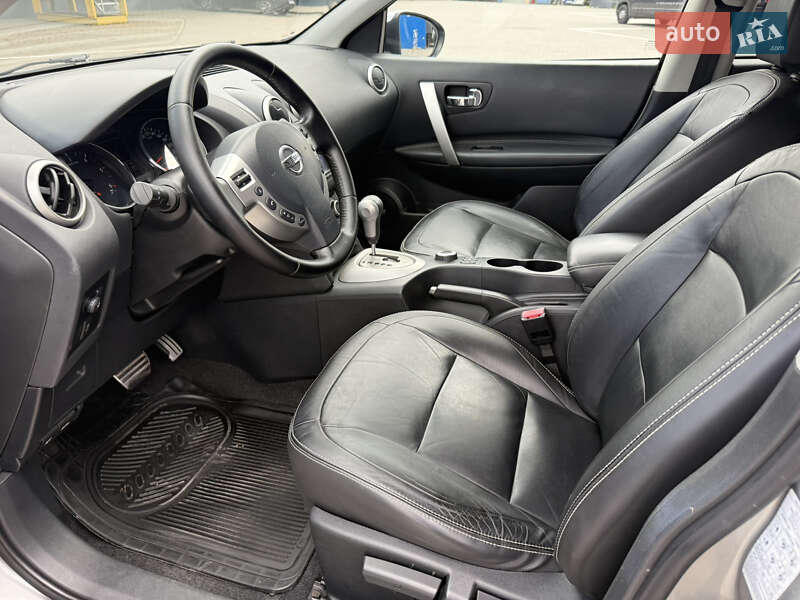 Позашляховик / Кросовер Nissan Qashqai+2 2012 в Рівному фото 31 Позашляховик / Кросовер Nissan Qashqai+2 2012 в Рівному